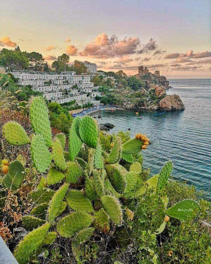 Fabiene Familyholidays Deluxe Plus Cefalù Exteriör bild